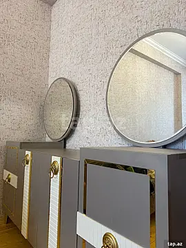 Kirayə verilir 3 otaqlı yeni tikili 120 m²