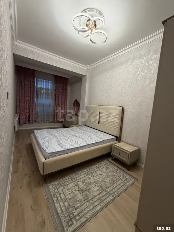 Kirayə verilir 2 otaqlı yeni tikili 80 m²