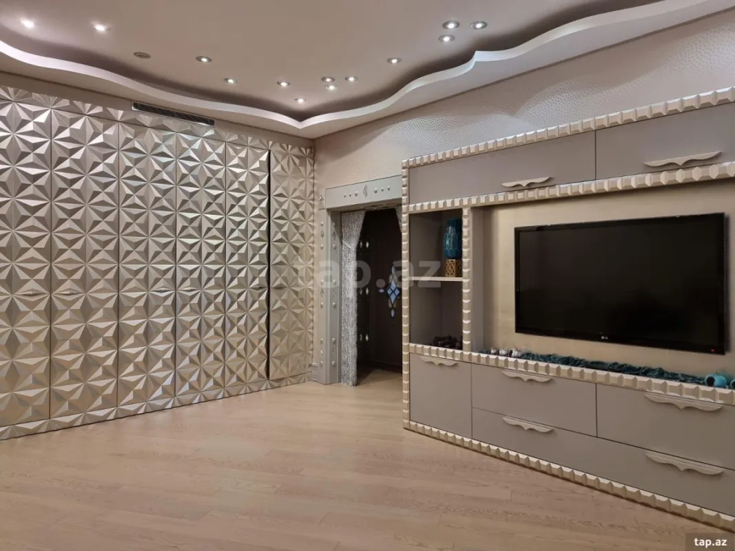 Satılır 4 otaqlı yeni tikili 239 m²