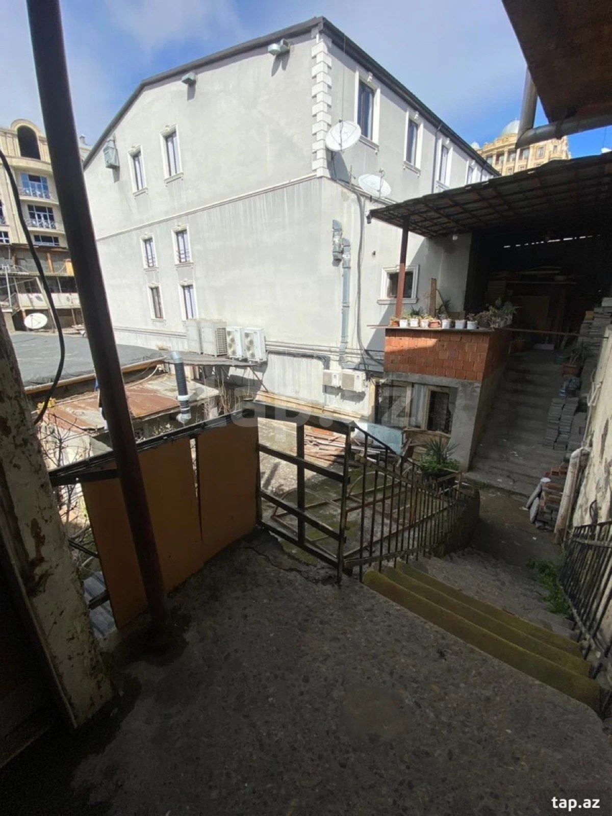 Kirayə verilir 2 otaqlı mənzil 50 m²