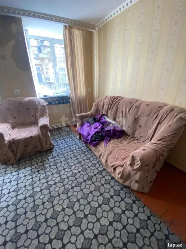 Kirayə verilir 2 otaqlı mənzil 50 m²