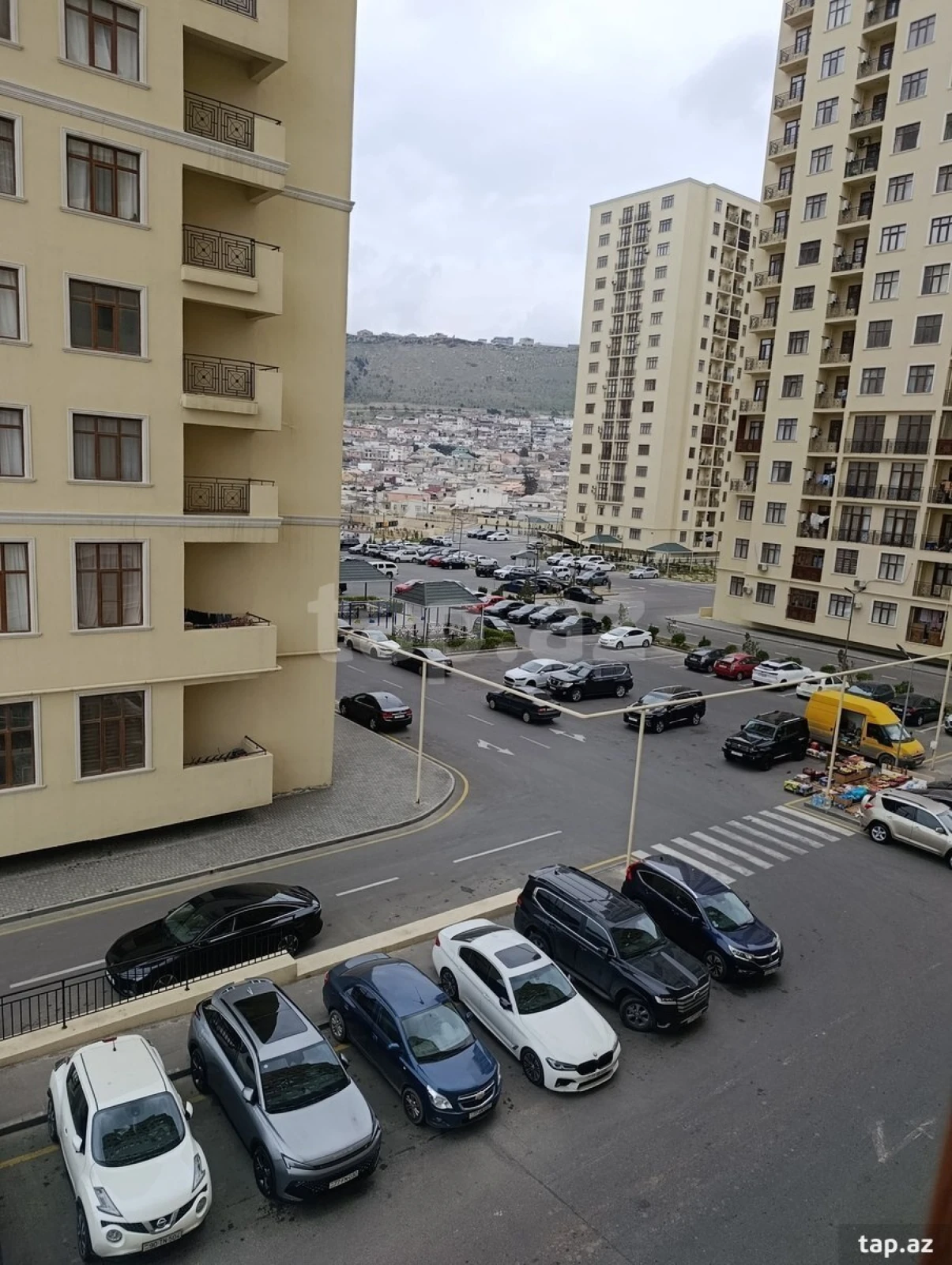 Satılır 2 otaqlı yeni tikili 75 m²