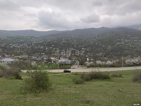 Satılır torpaq sahəsi — Quba