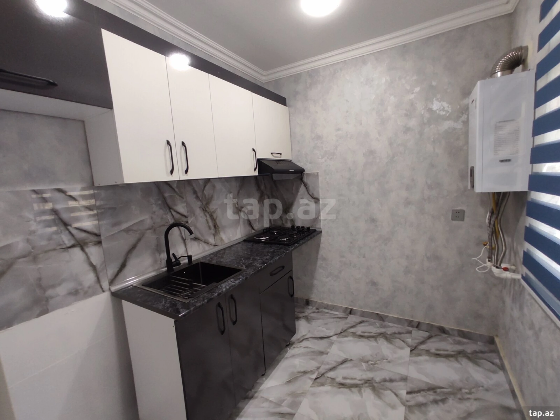 Satılır 3 otaqlı mənzil 70 m²