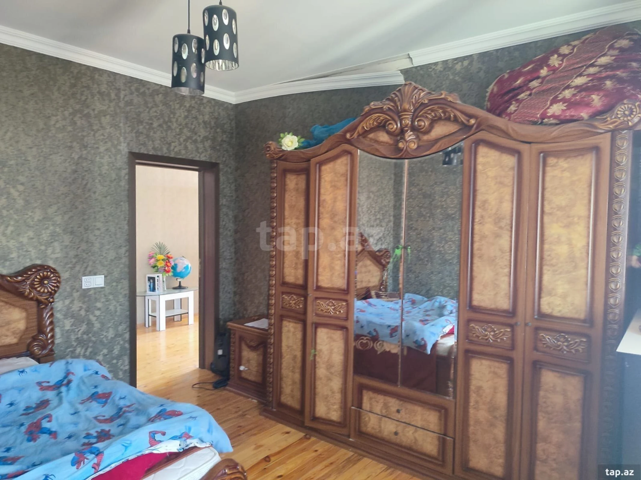 Satılır 6 otaqlı həyət evi 320 m²
