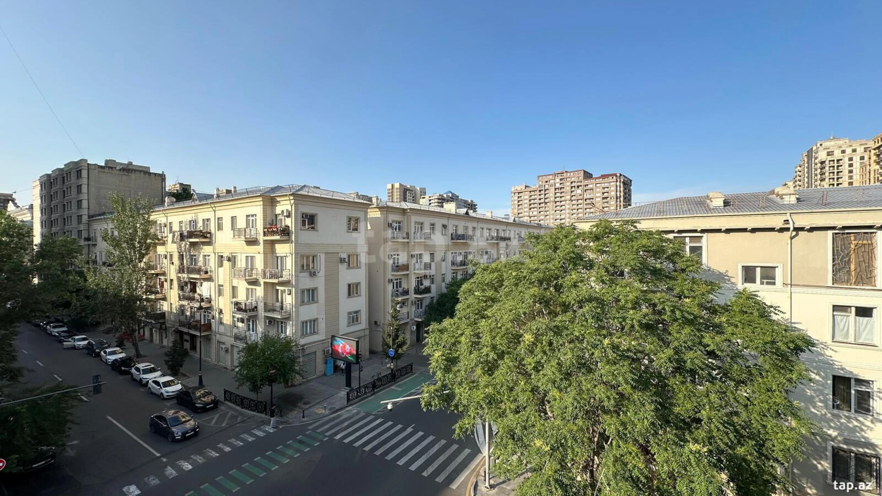 Satılır 2 otaqlı mənzil 45 m²