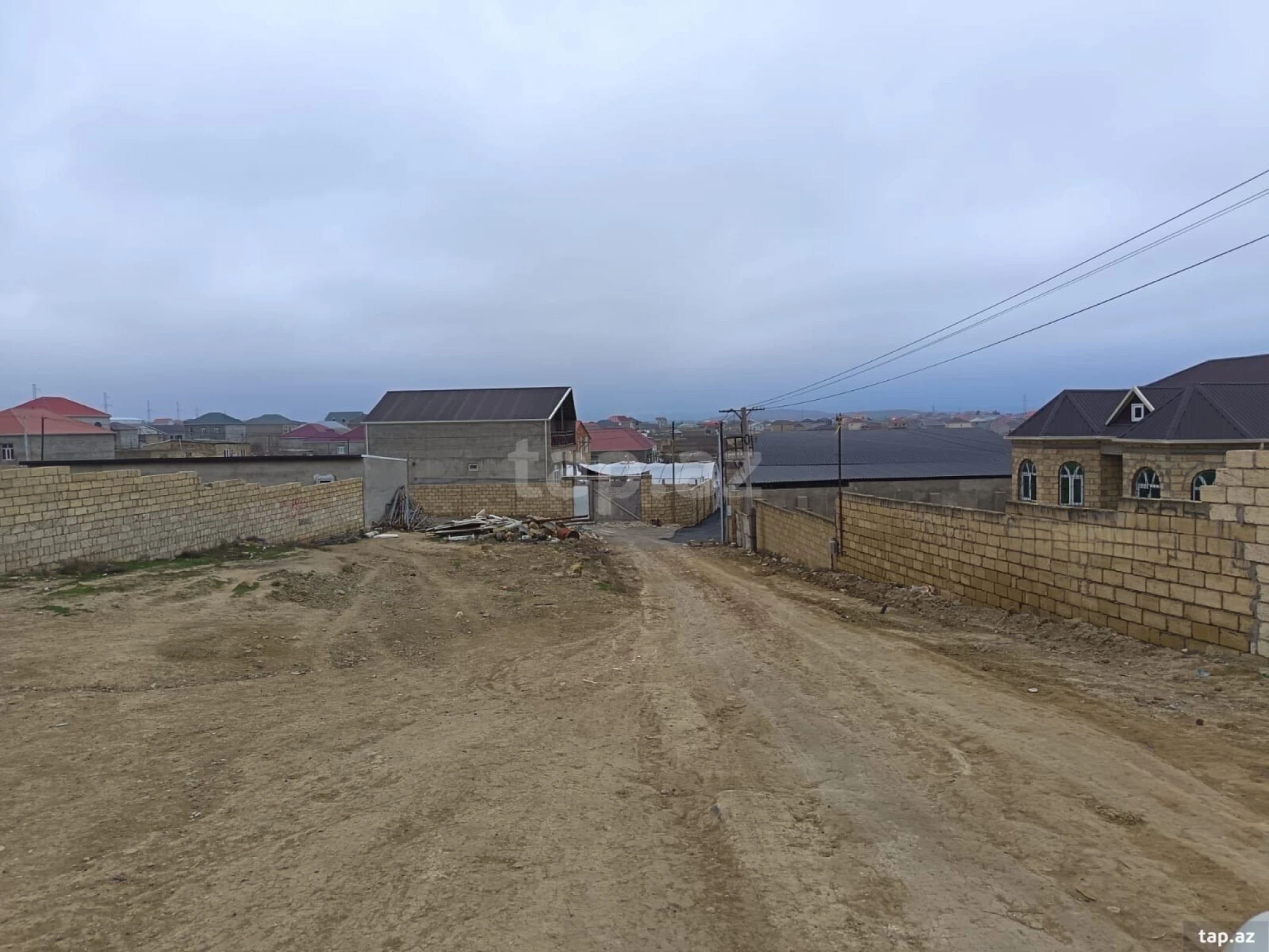 Satılır torpaq sahəsi