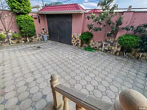 Satılır 2 otaqlı həyət evi 110 m²