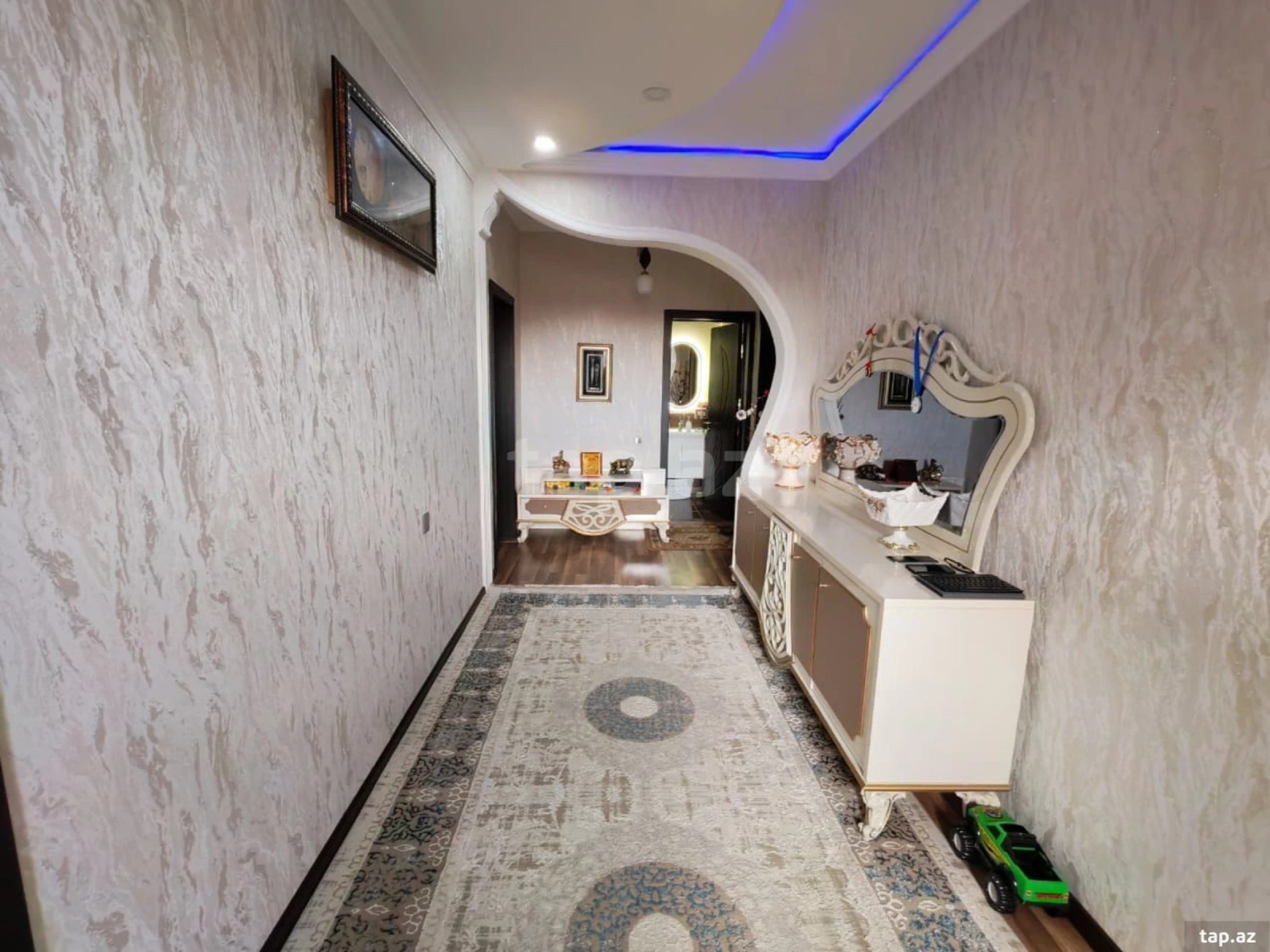 Satılır 2 otaqlı həyət evi 110 m²