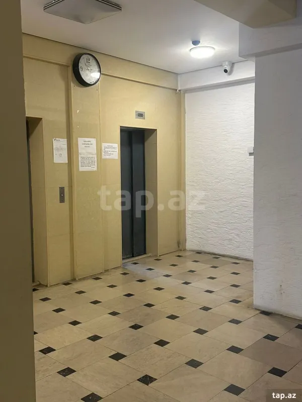 Satılır 4 otaqlı yeni tikili 153 m²