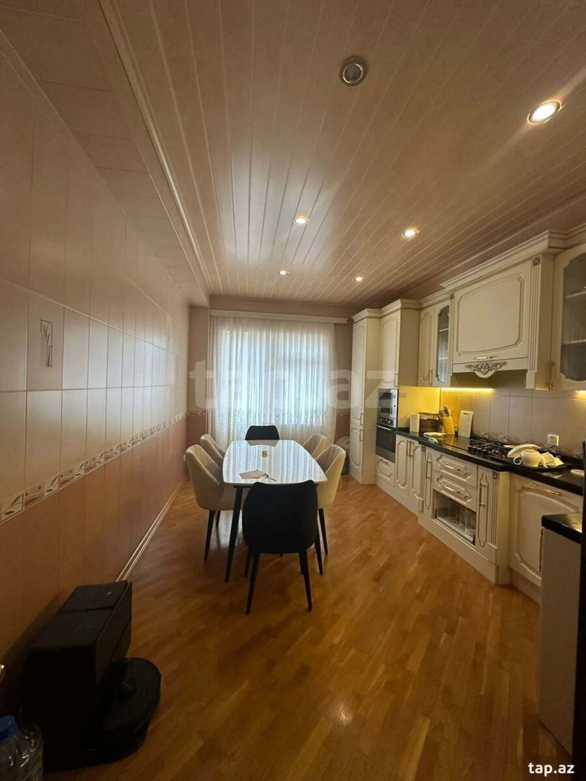 Satılır 4 otaqlı yeni tikili 153 m²