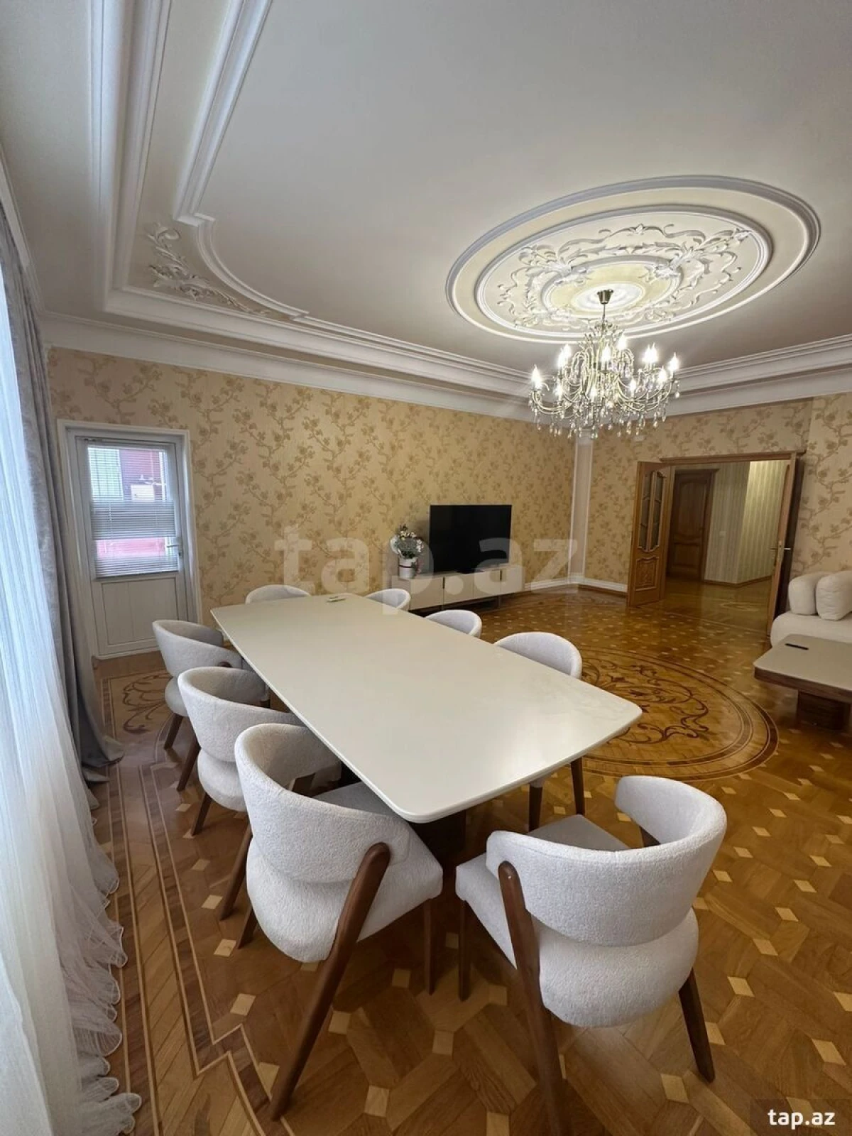 Satılır 4 otaqlı yeni tikili 153 m²