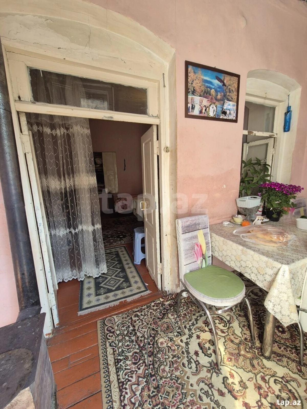 Satılır 2 otaqlı həyət evi 100 m²