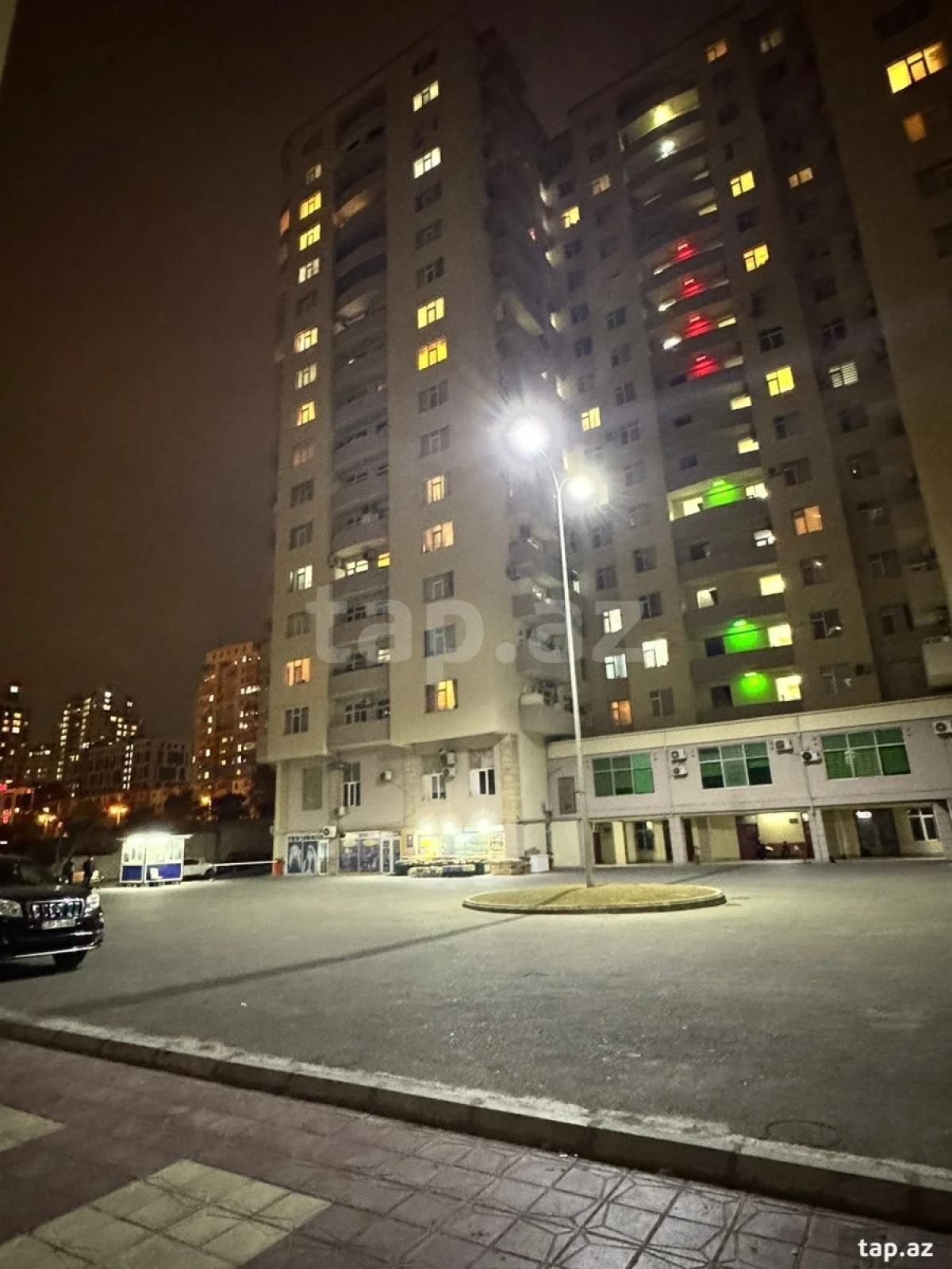 Kirayə verilir 2 otaqlı yeni tikili 51 m²