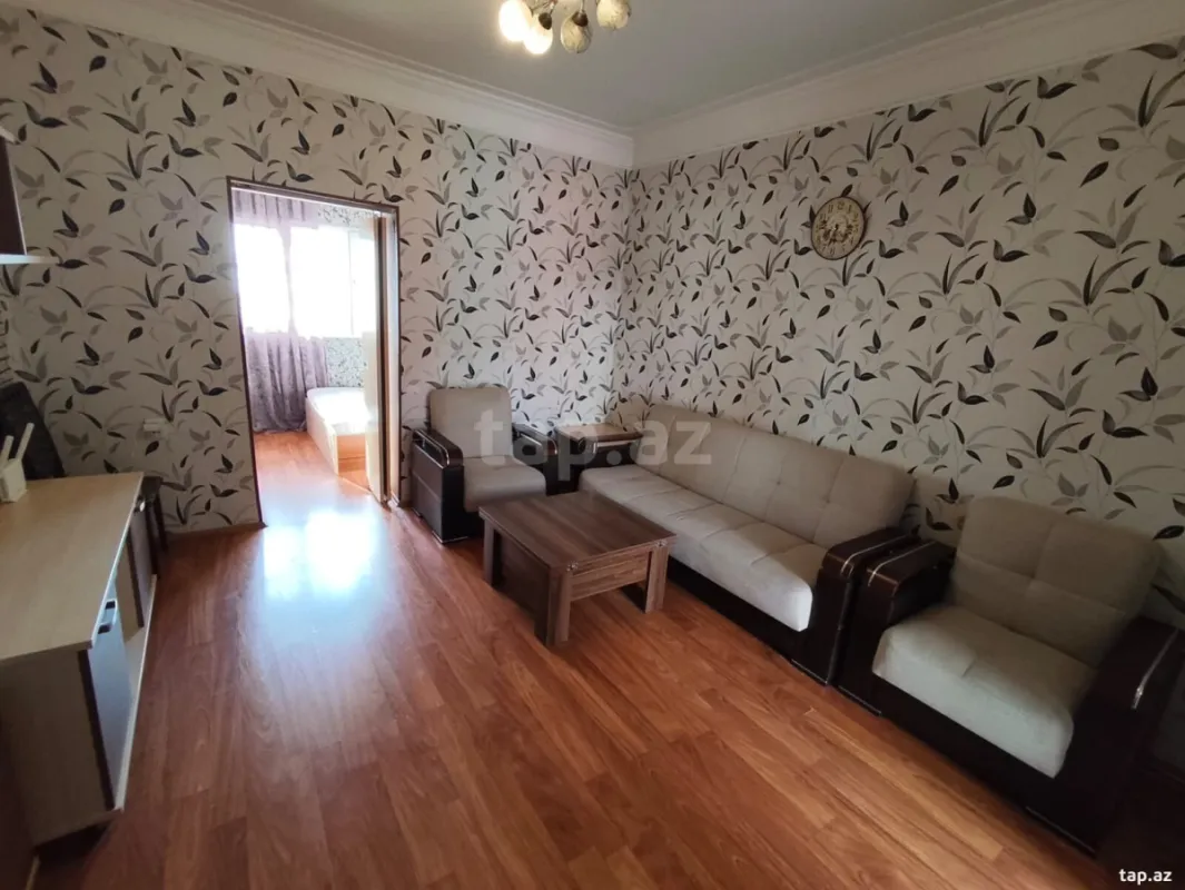 Kirayə verilir 2 otaqlı mənzil 45 m²