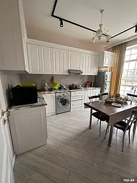 Satılır 4 otaqlı həyət evi 120 m²