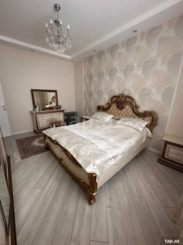 Satılır 4 otaqlı həyət evi 120 m²