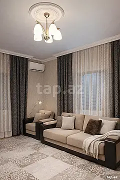 Satılır 3 otaqlı həyət evi 200 m²