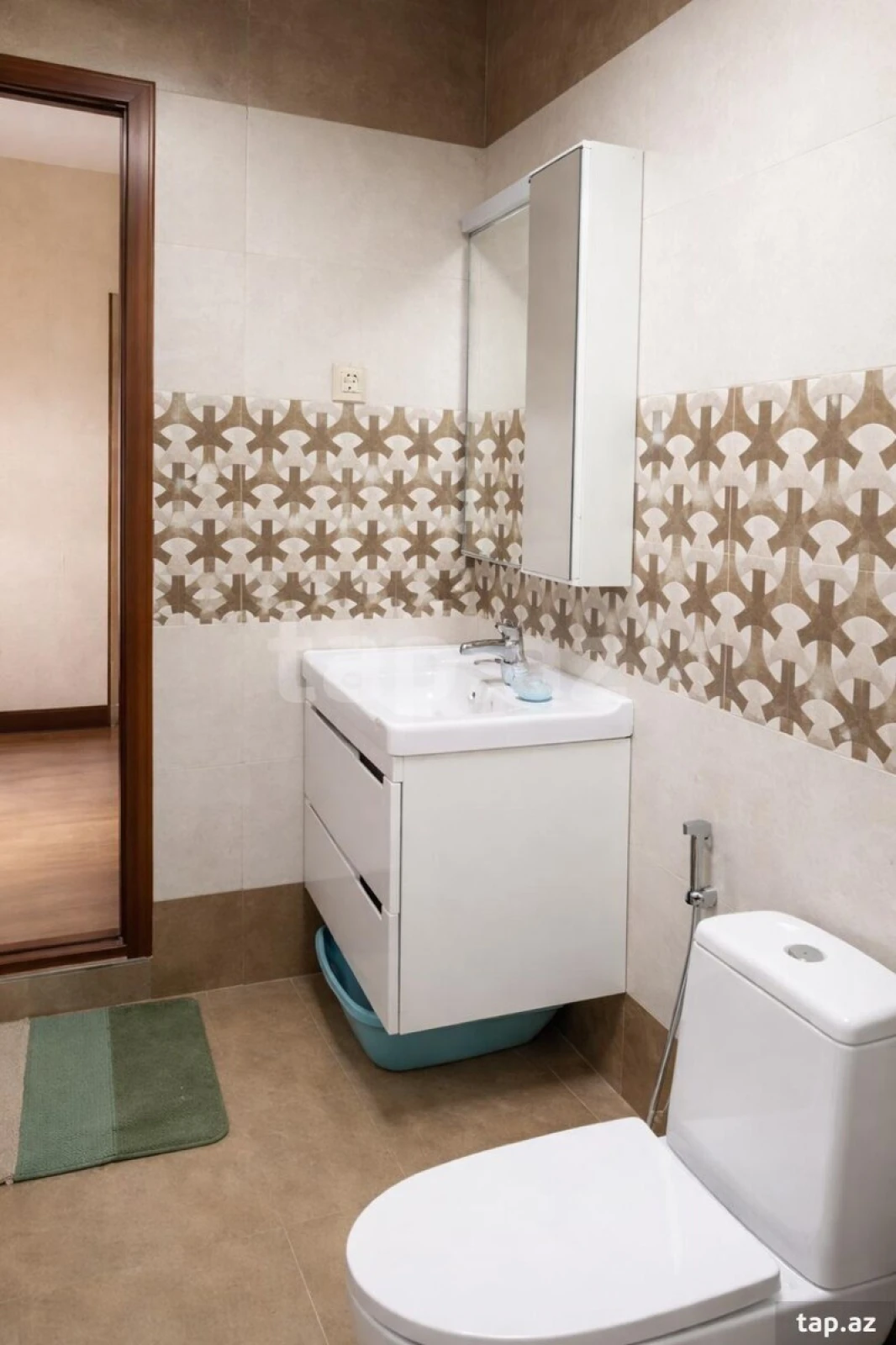 Satılır 3 otaqlı həyət evi 200 m²