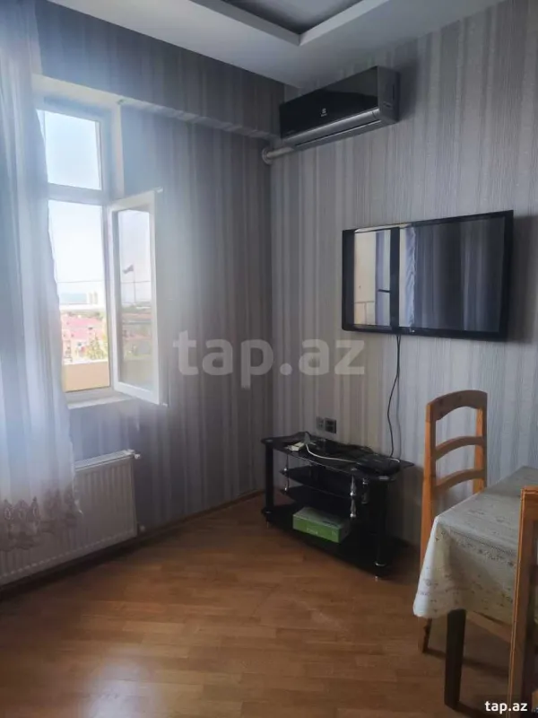 Kirayə verilir 2 otaqlı yeni tikili 55 m²