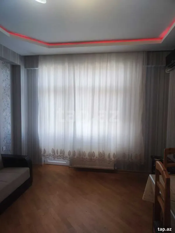 Kirayə verilir 2 otaqlı yeni tikili 55 m²