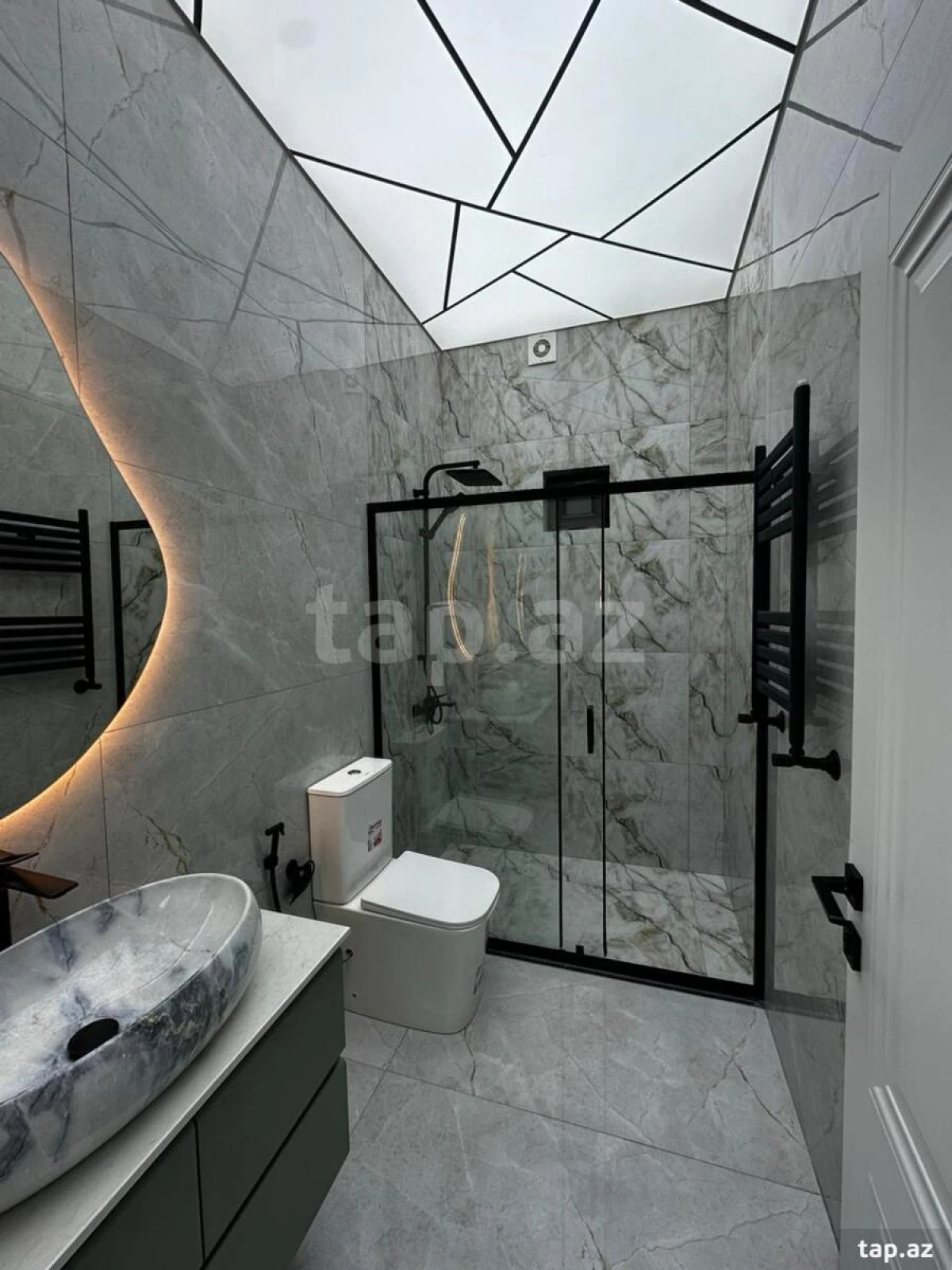 Satılır 4 otaqlı həyət evi 150 m²