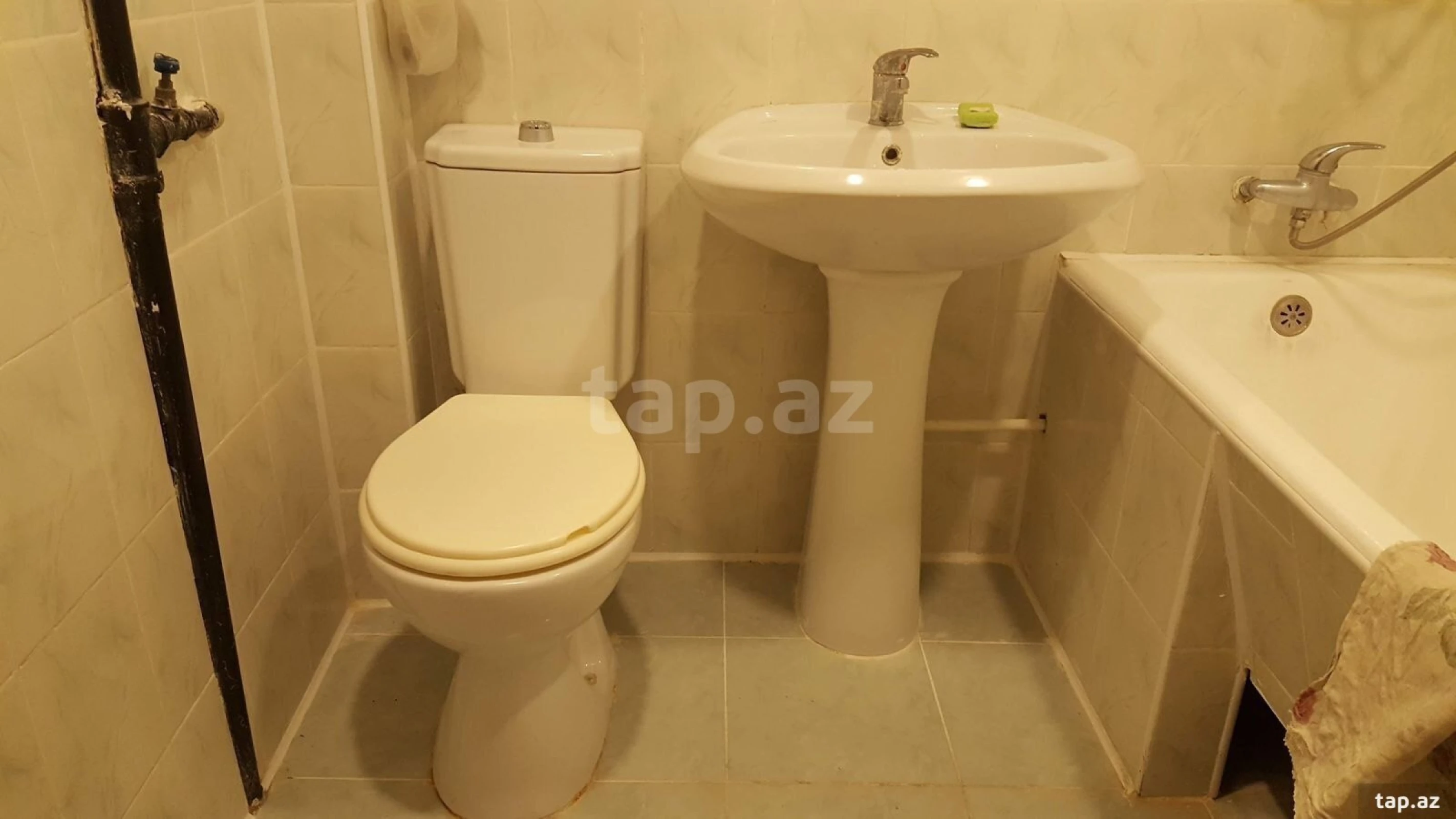 Kirayə verilir 2 otaqlı mənzil 65 m²