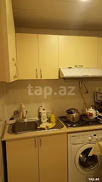 Kirayə verilir 2 otaqlı mənzil 65 m²