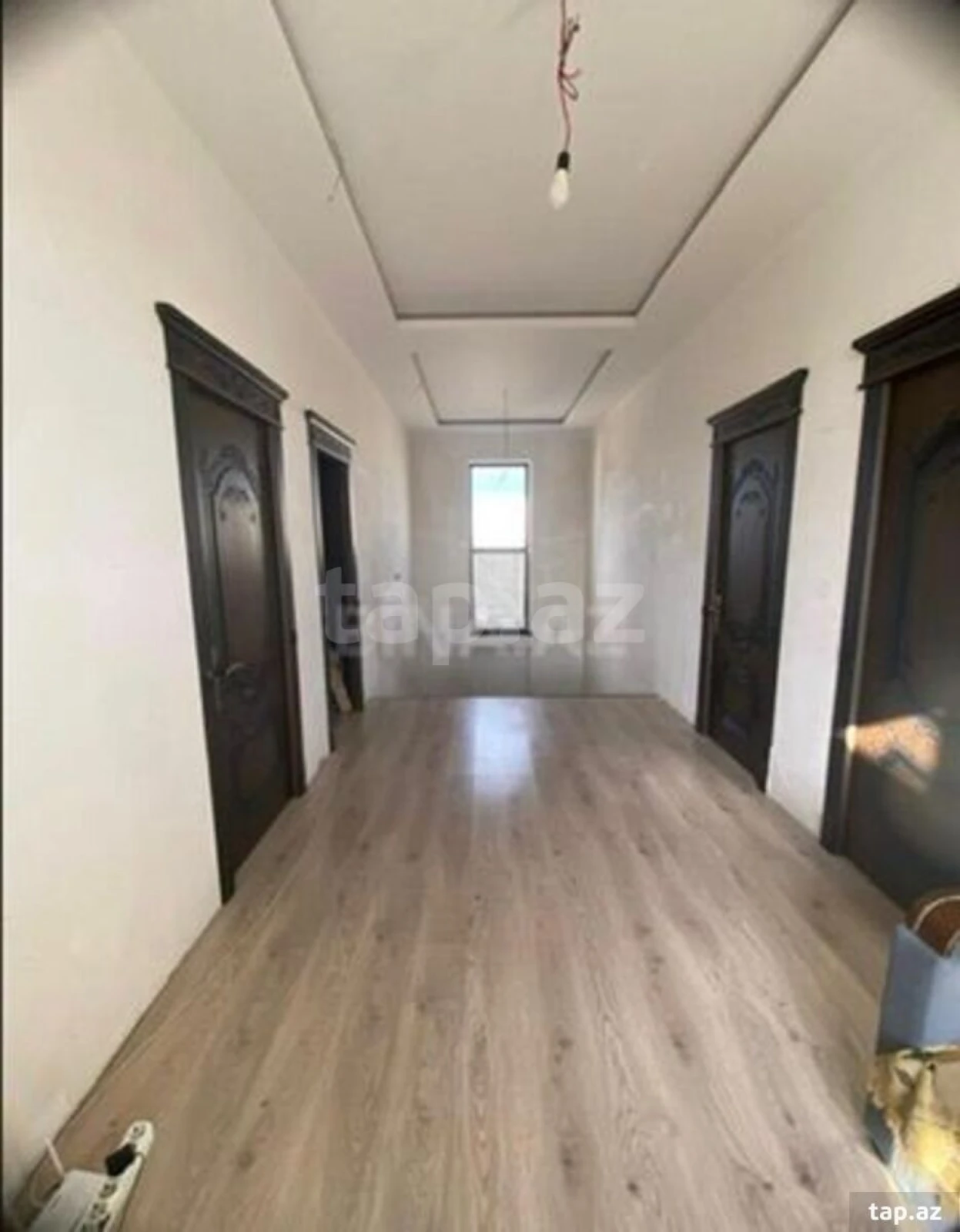 Satılır 7 otaqlı həyət evi 250 m²