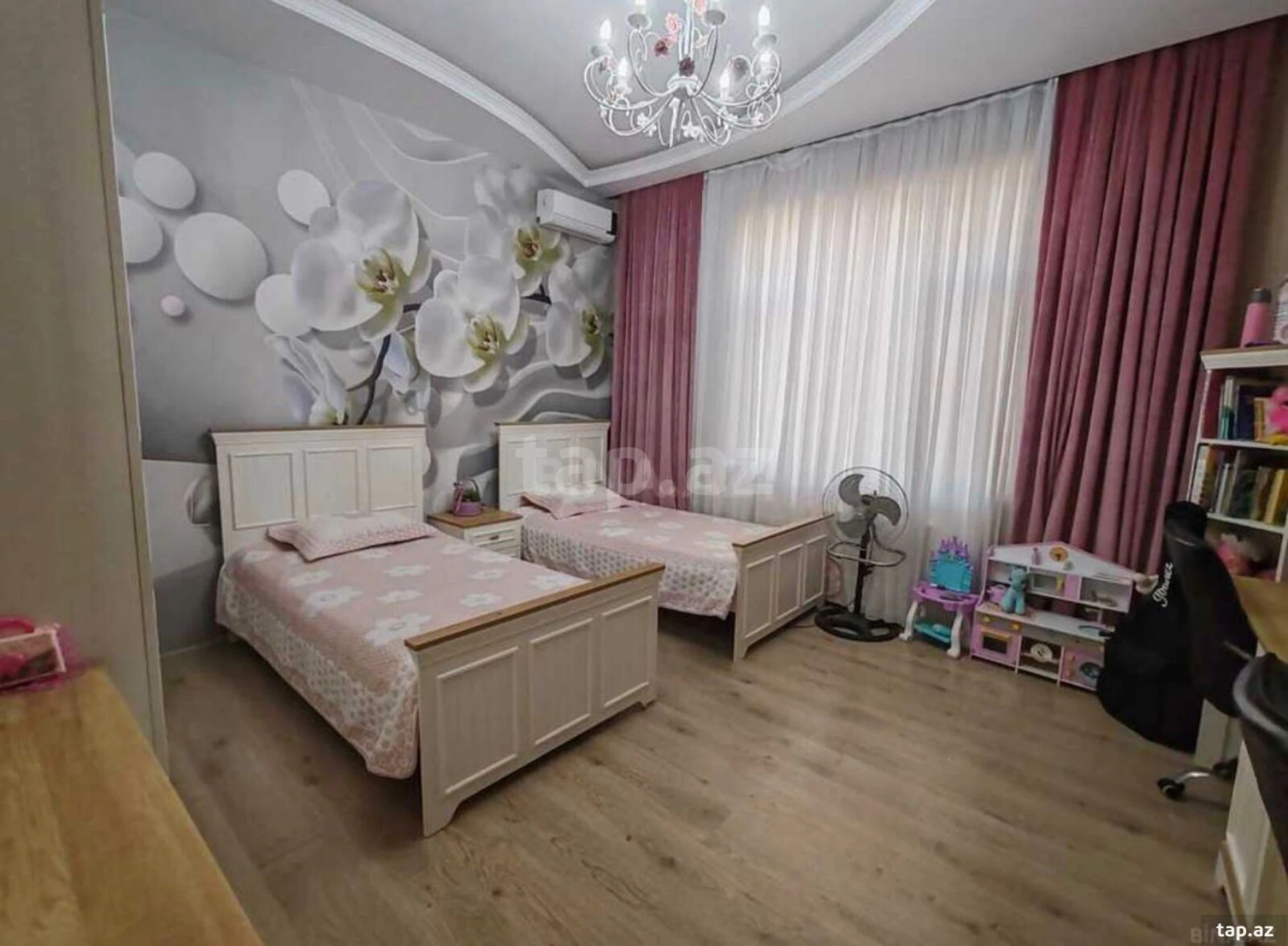 Satılır 7 otaqlı həyət evi 250 m²