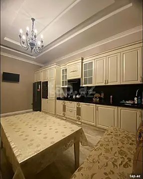 Satılır 7 otaqlı həyət evi 250 m²