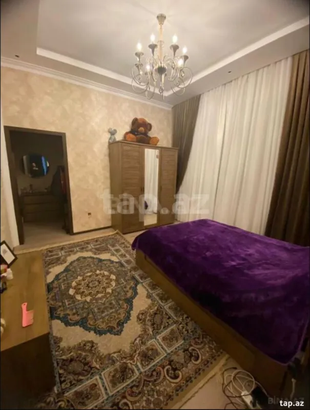 Satılır 7 otaqlı həyət evi 250 m²