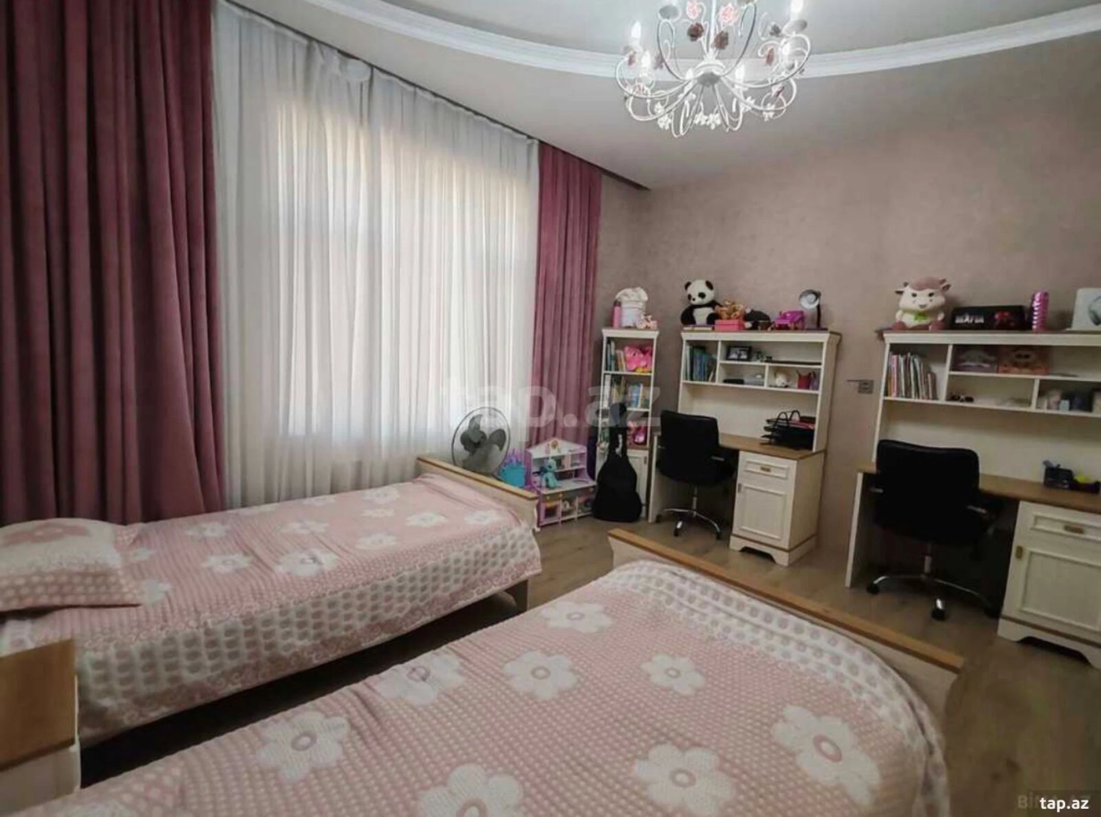 Satılır 7 otaqlı həyət evi 250 m²