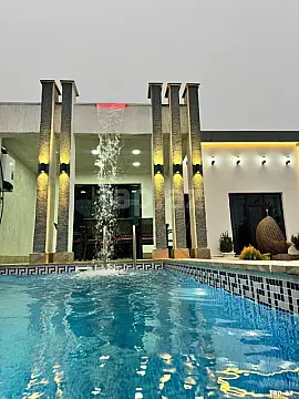 Kirayə verilir 4 otaqlı həyət evi 250 m²