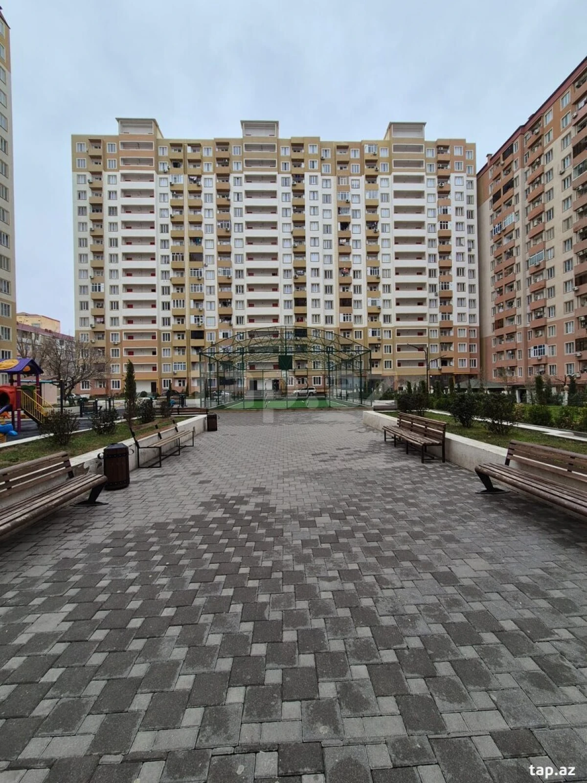 Satılır 2 otaqlı yeni tikili 42 m²