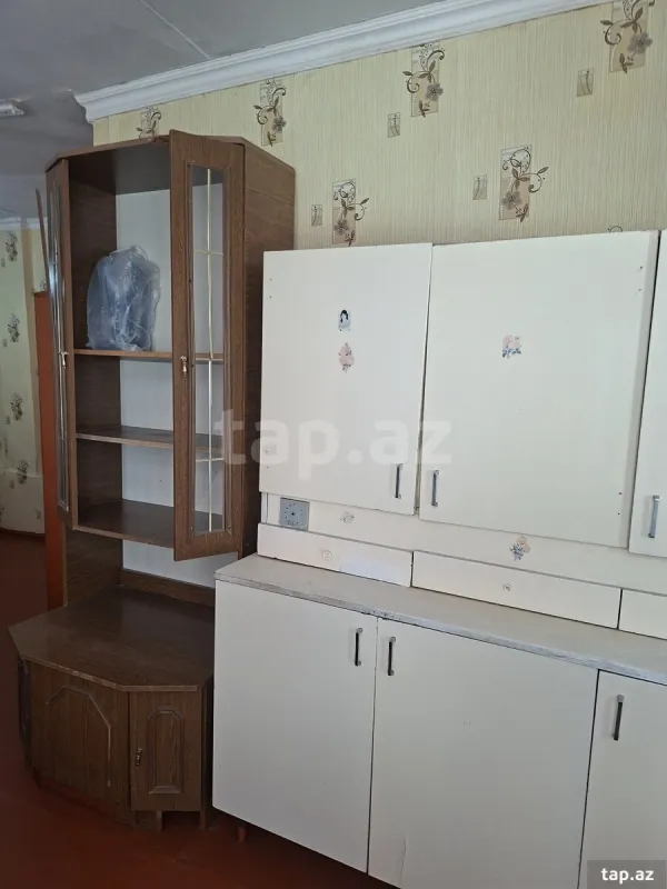 Kirayə verilir 2 otaqlı mənzil 25 m²