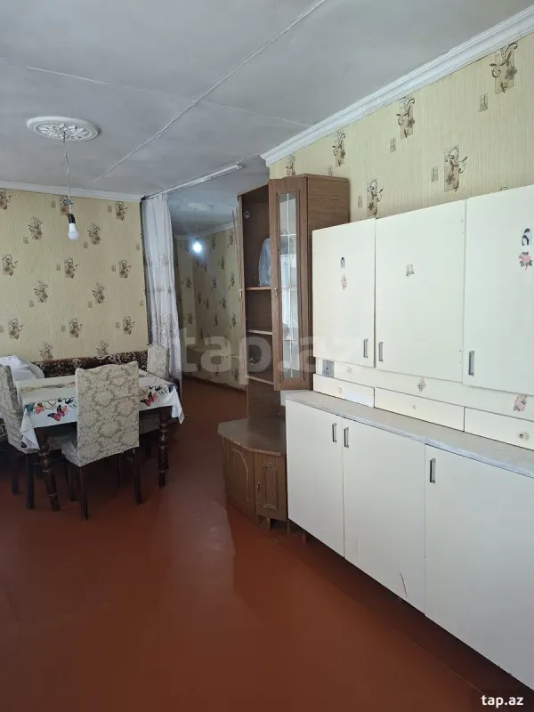 Kirayə verilir 2 otaqlı mənzil 25 m²