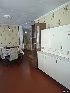 Kirayə verilir 2 otaqlı mənzil 25 m²