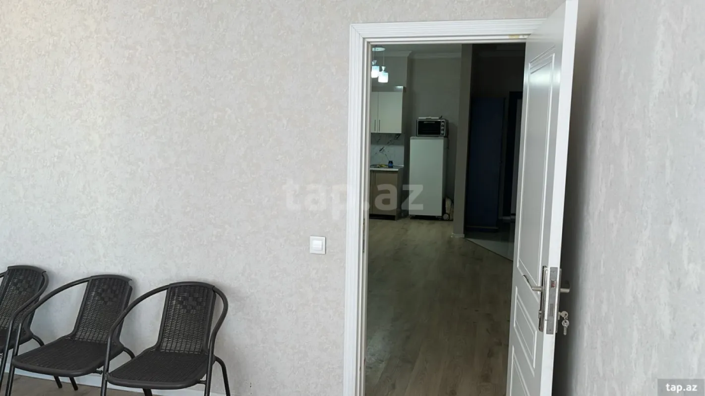 Kirayə verilir 3 otaqlı yeni tikili 80 m²