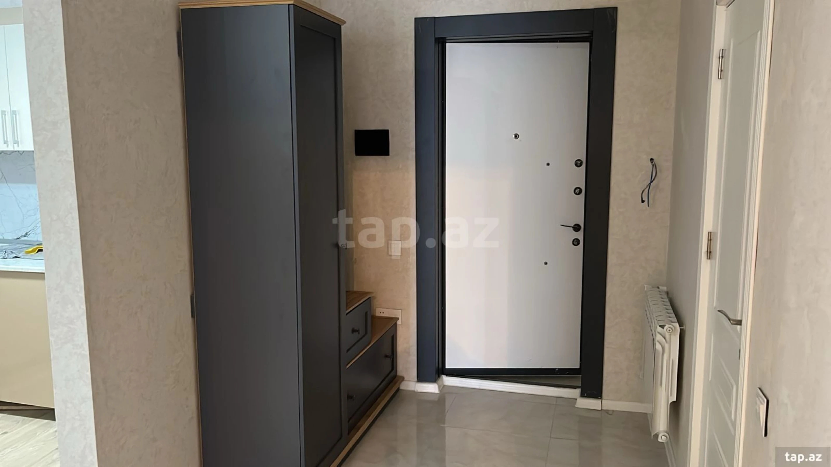 Kirayə verilir 3 otaqlı yeni tikili 80 m²