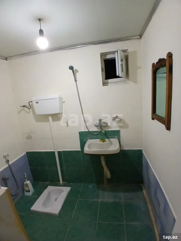 Kirayə verilir 2 otaqlı həyət evi 100 m²