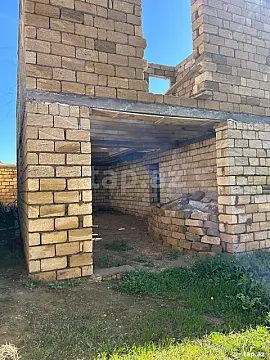 Satılır 7 otaqlı həyət evi 400 m²