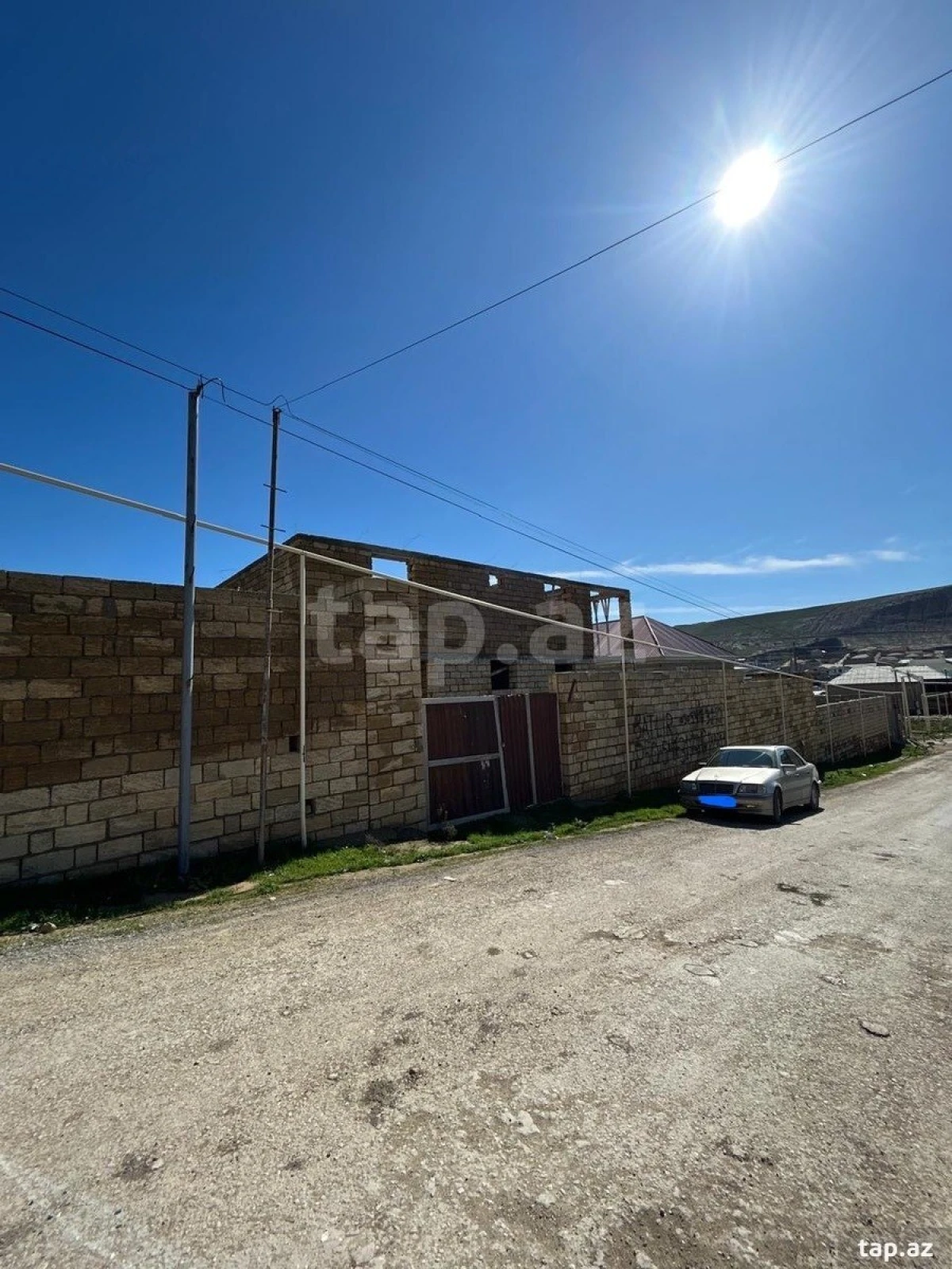 Satılır 7 otaqlı həyət evi 400 m²