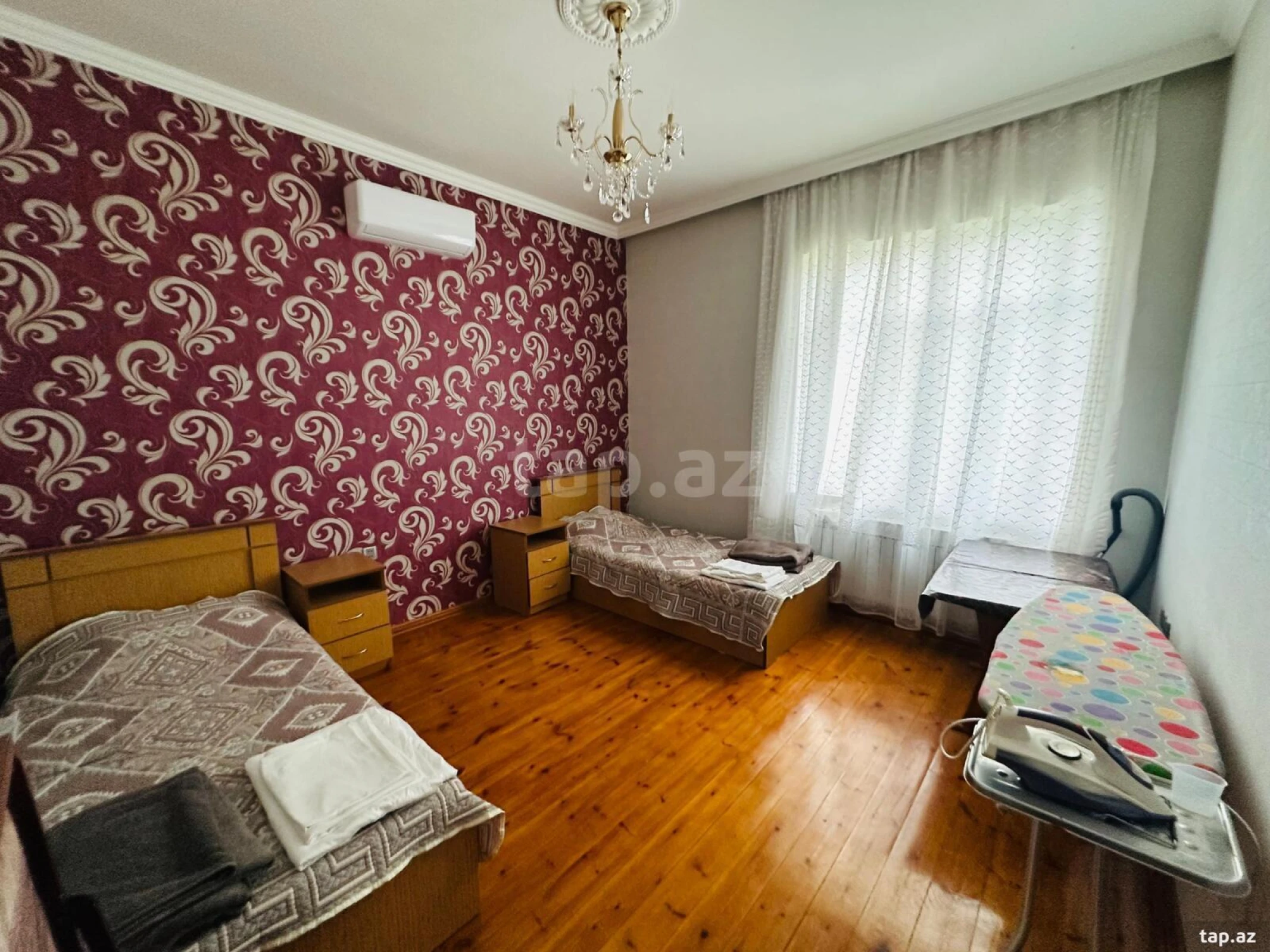 Satılır 6 otaqlı həyət evi 200 m²
