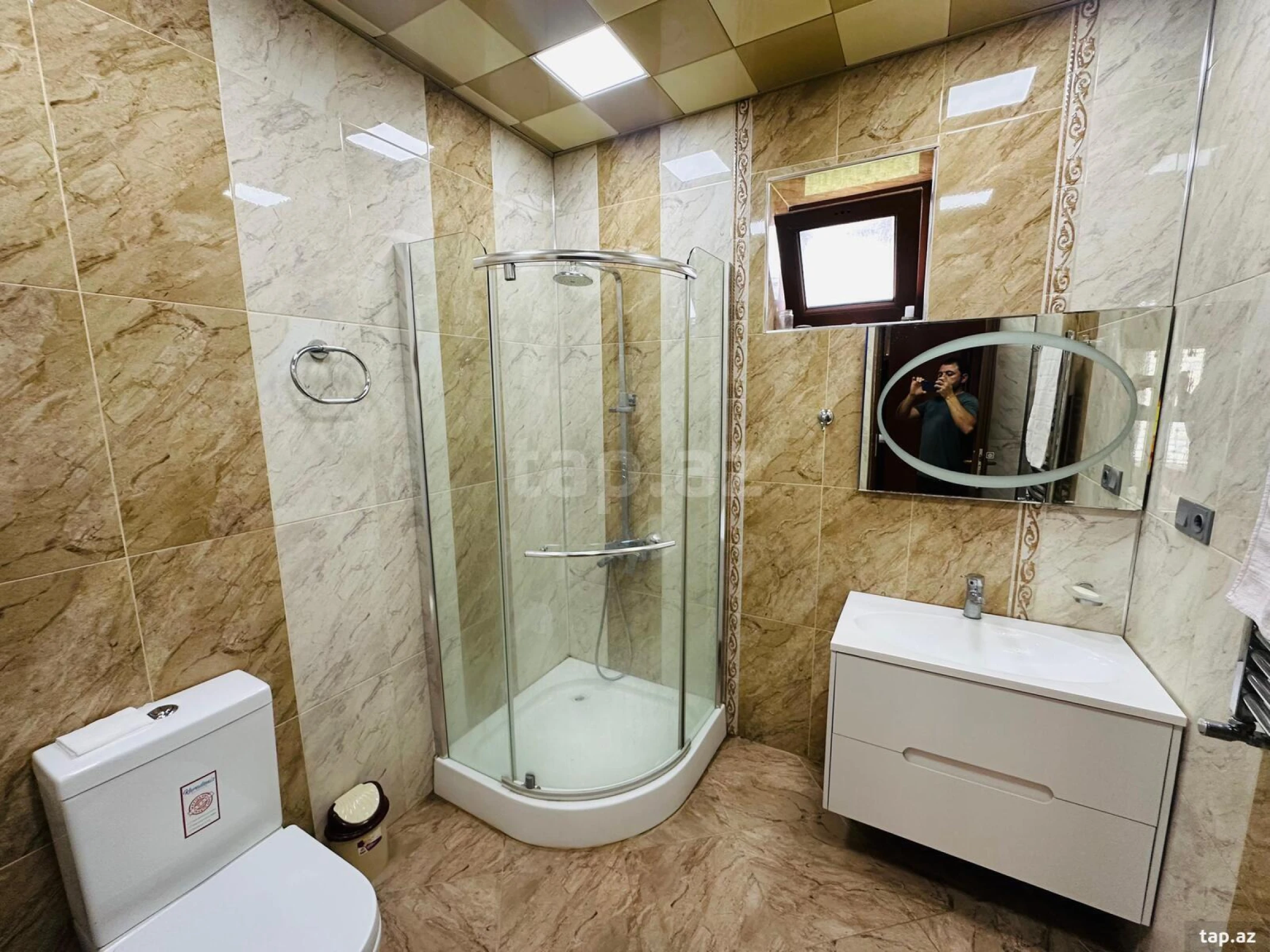 Satılır 6 otaqlı həyət evi 200 m²