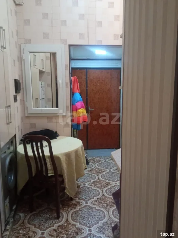Kirayə verilir 2 otaqlı mənzil 60 m²