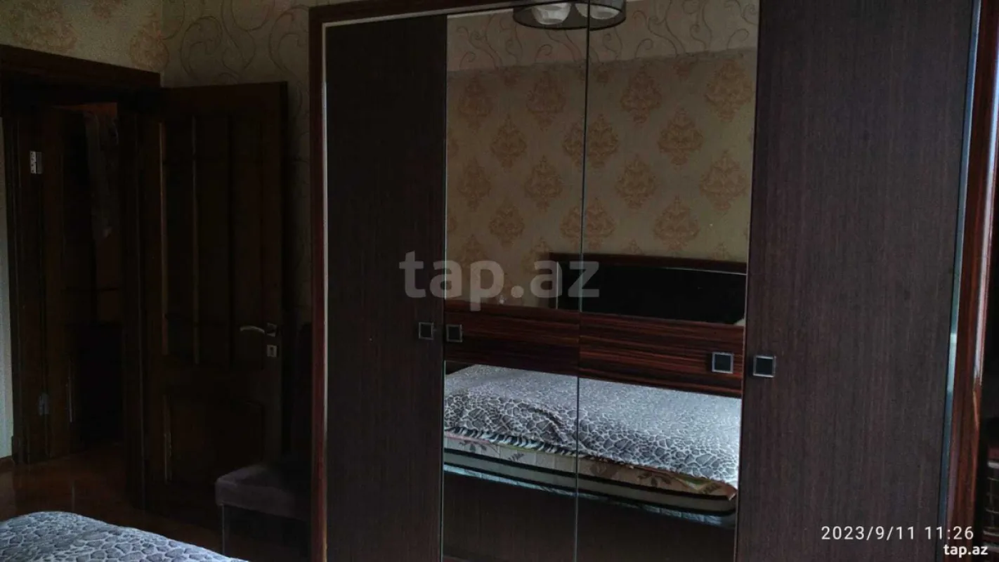 Kirayə verilir 2 otaqlı yeni tikili 78 m²