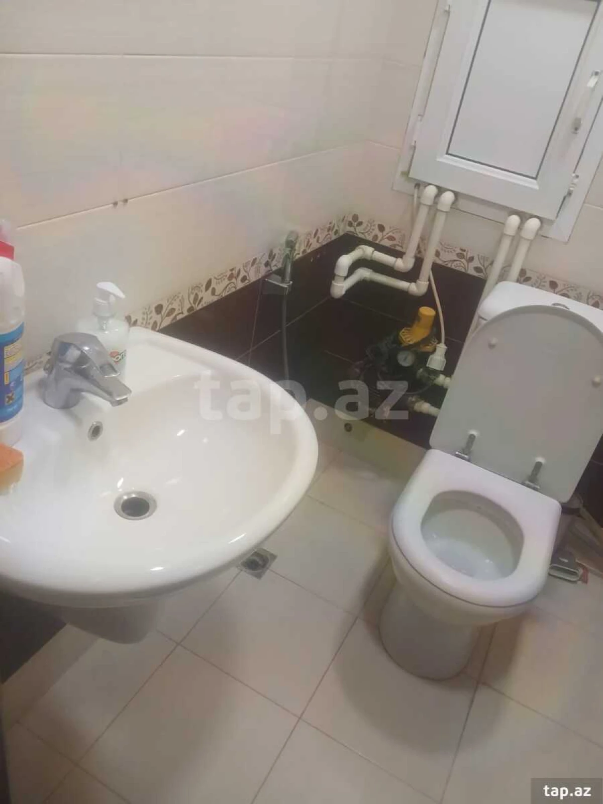 Kirayə verilir 2 otaqlı yeni tikili 78 m²