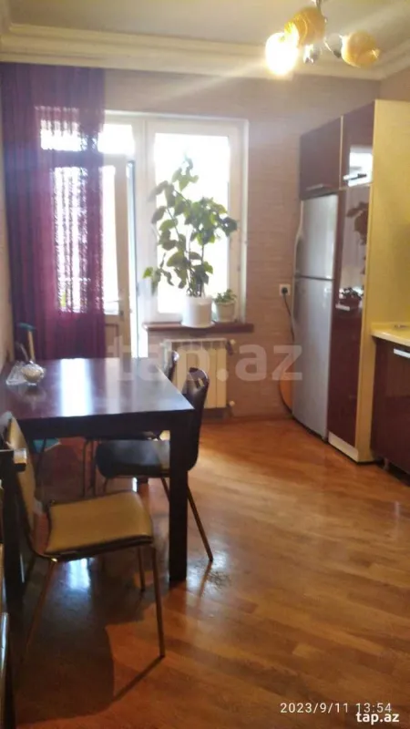 Kirayə verilir 2 otaqlı yeni tikili 78 m²