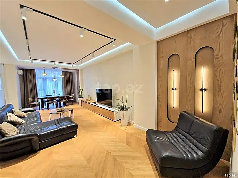 Kirayə verilir 3 otaqlı yeni tikili 180 m² — Bakı 3 otaq 180.00 m²